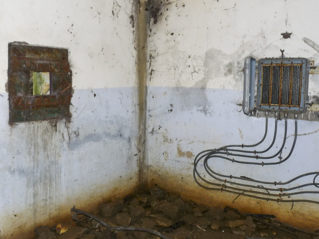Ligne Maginot - ALTROFF - (Central téléphonique isolé) -  - Sylvie-Laure LAMBERT