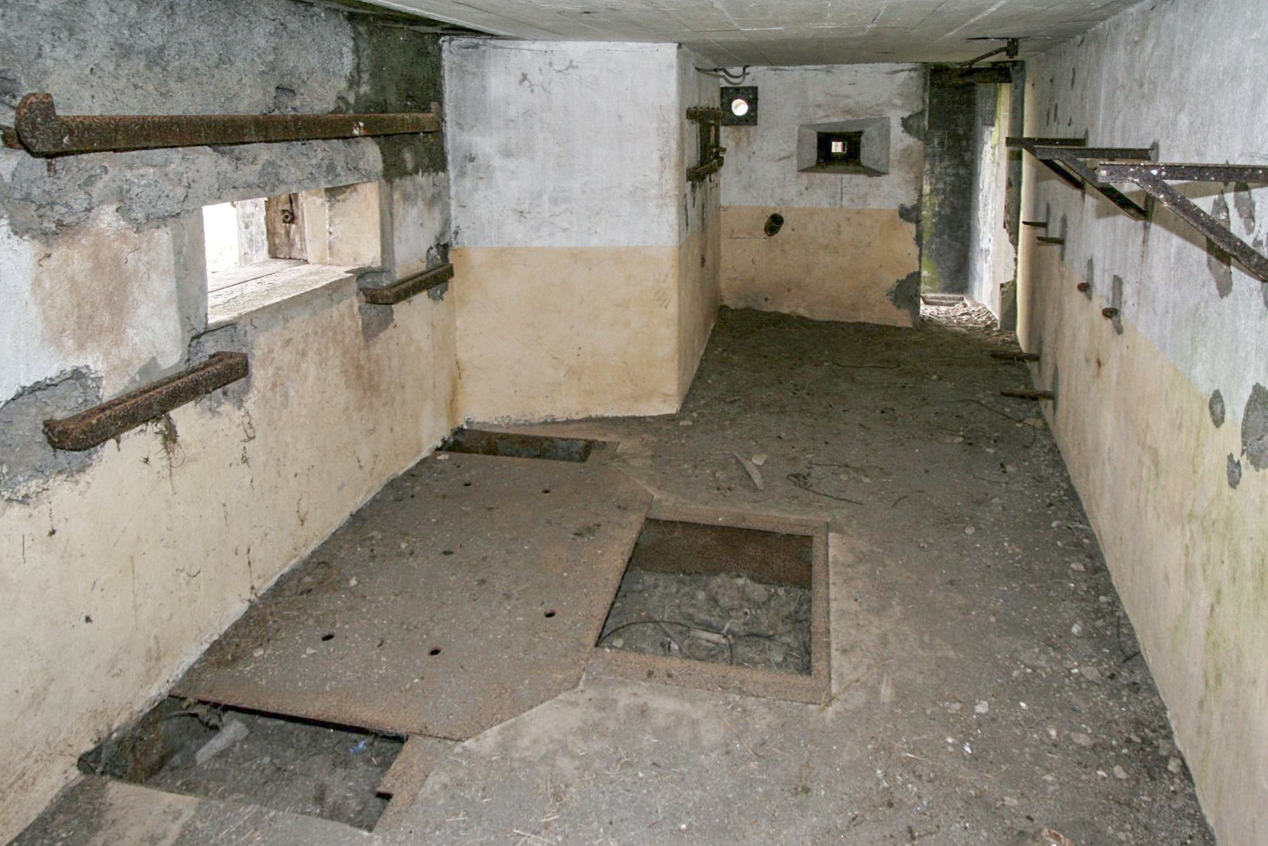Ligne Maginot - BB41 - KIRCHENBERG - (Blockhaus pour canon) - Chambre de tir - Alain Perouffe