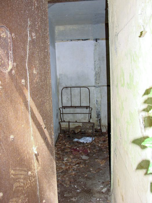 Ligne Maginot - HELLING - (QUARTIER HELLING - II/164° RIF) - (PC de Quartier) - Dans la première entrée - Schnoupf