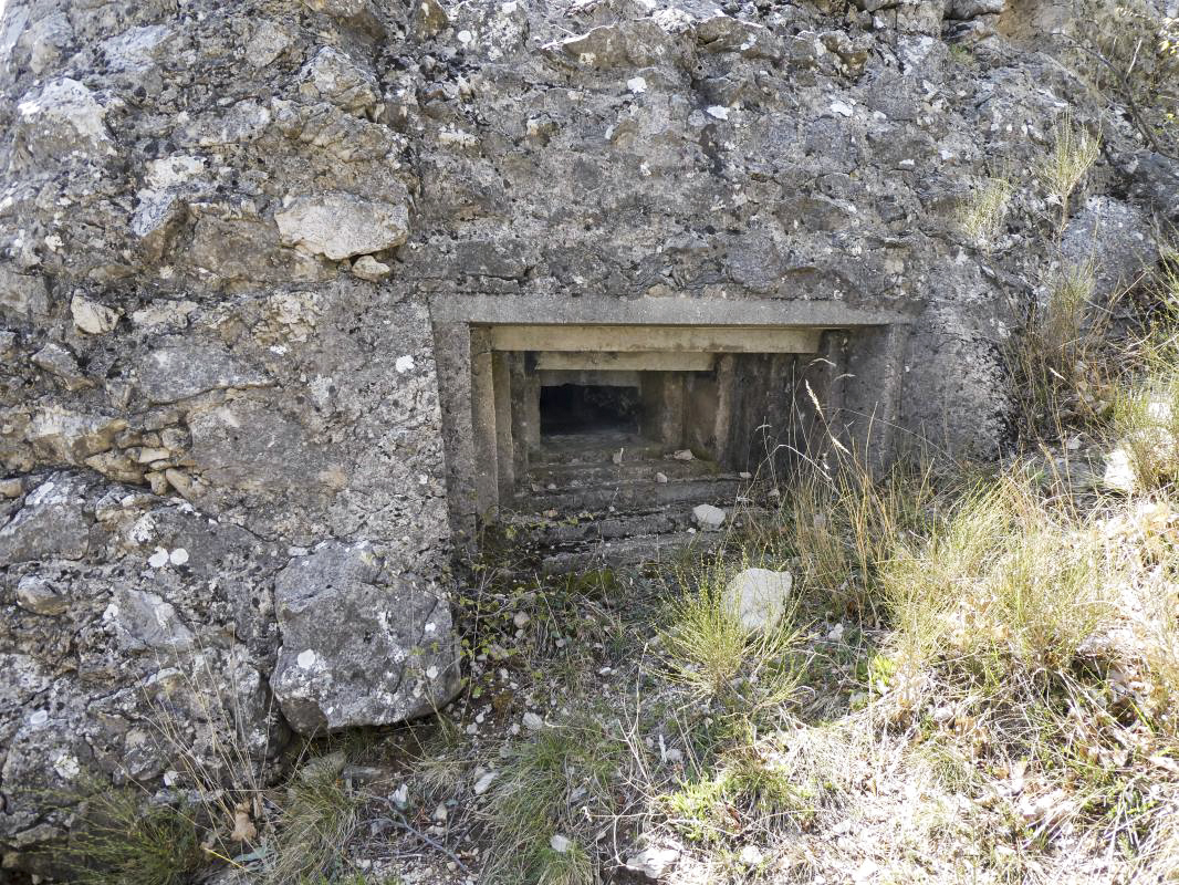 Ligne Maginot - PIERRE POINTUE - (Ouvrage d'infanterie) - Bloc 5 - ELLENA - CUNY