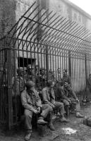 Ligne Maginot - GUENTRANGE (FESTE DE) - (Ouvrage d'artillerie) - Les troupes américaines utilisent l'ouvrage 
Caserne centrale ?