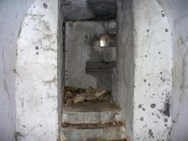 Ligne Maginot - BAISSE DE SCUVION - (Ouvrage d'infanterie) - Bloc 3
Accès à la chambre de tir pour mitrailleuse Hotchkiss