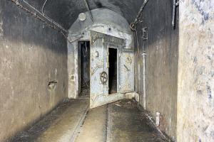 Ligne Maginot - BILLIG - A18 - (Ouvrage d'artillerie) - Bloc 4
Porte blindée du sas