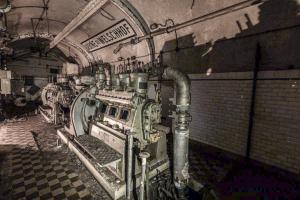 Ligne Maginot - WELSCHHOF - (Ouvrage d'infanterie) - L'usine électrique de l'ouvrage
Groupes électrogène à moteur SMIM type 3SR19 délivrant 75 CV