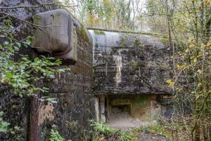 Ligne Maginot - KERFENT - A34 - (Ouvrage d'infanterie) - Bloc 2
Projecteur blindé et entrée