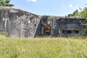 Ligne Maginot - HOCHWALD - (Ouvrage d'artillerie) - Bloc 13
Un créneau pour obusier de 135 mm