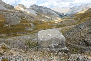 Ligne Maginot - GRANGES COMMUNES - (Ouvrage d'infanterie) - Bloc 1
Vu du dessus et dominant le Vallon des Granges Communes