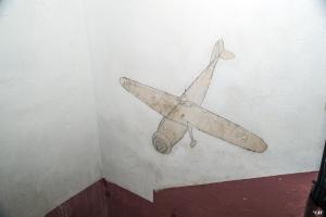 Ligne Maginot - SCHOENENBOURG - (Ouvrage d'artillerie) - Bloc 1
Peinture murale au pied du bloc