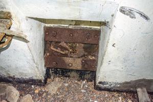 Ligne Maginot - DRACHENBRONN NORD OUEST - (Casemate d'infanterie - Simple) - Créneau FM 24/29 défense du fossé diamant
