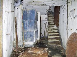 Ligne Maginot - DRACHENBRONN NORD OUEST - (Casemate d'infanterie) - L'escalier menant à l'étage inférieur