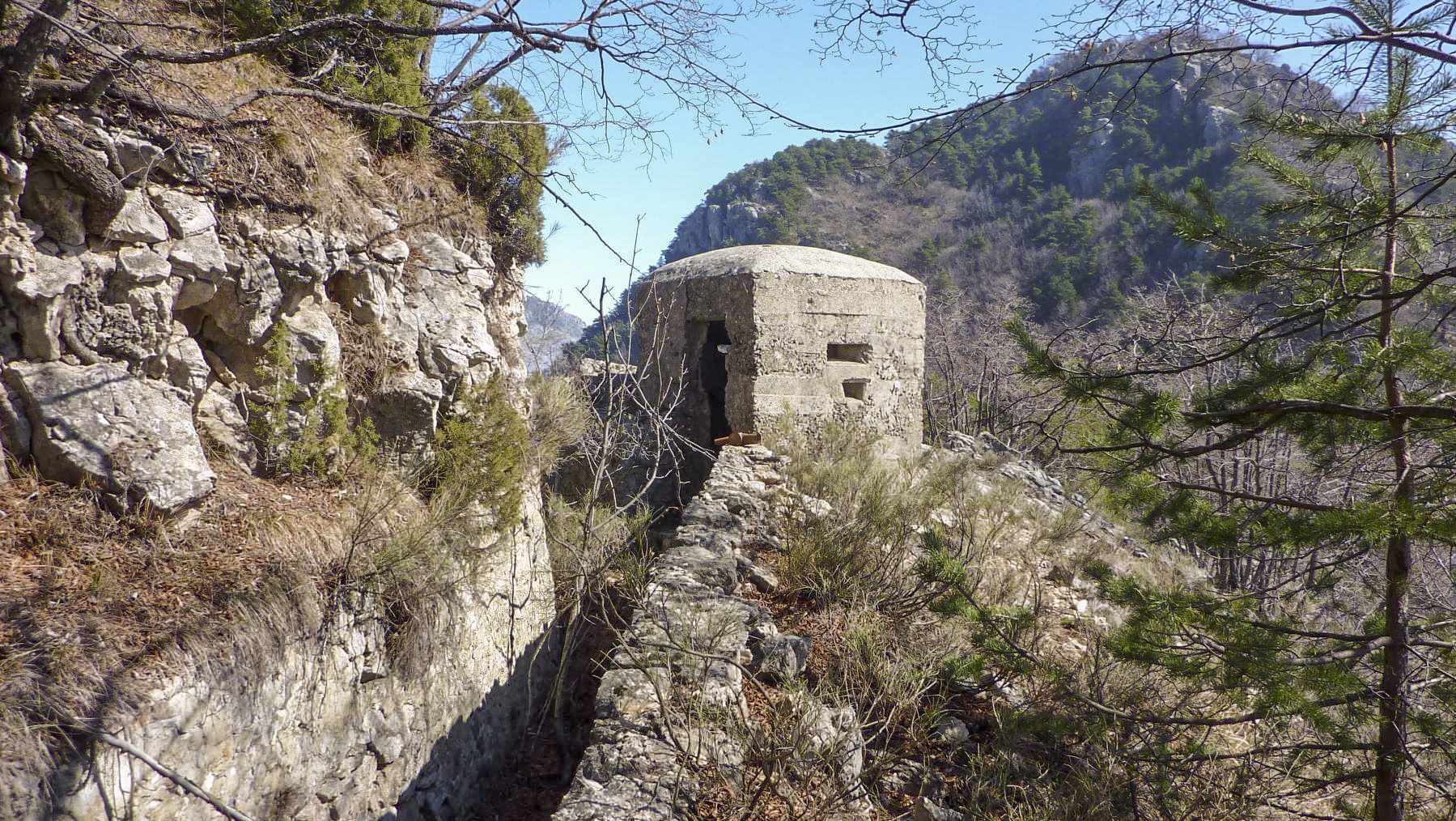 Ligne Maginot - BAISSE DE SCUVION 1 - (Blockhaus pour arme infanterie) -  - ELLENA Daniel - CUNY Philippe