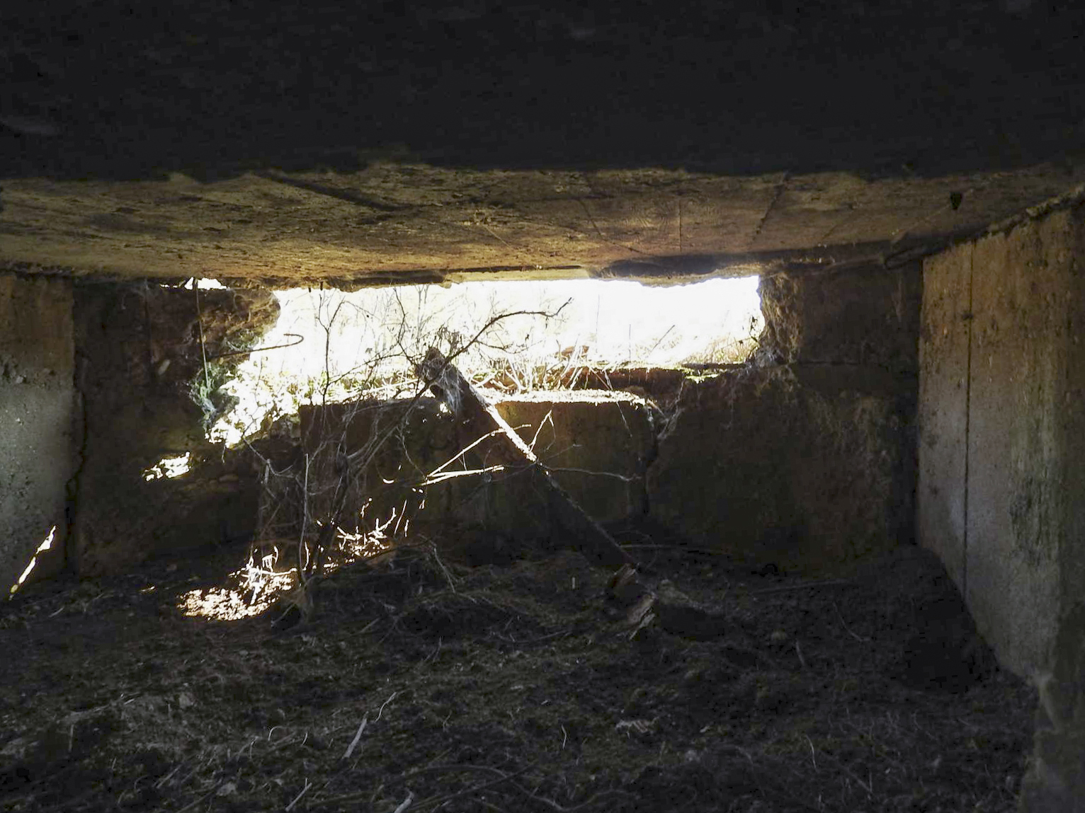 Ligne Maginot - MUEHLENBACH 8 - (Observatoire indéterminé) - L'intérieur de l'observatoire. - STENGER Mathieu