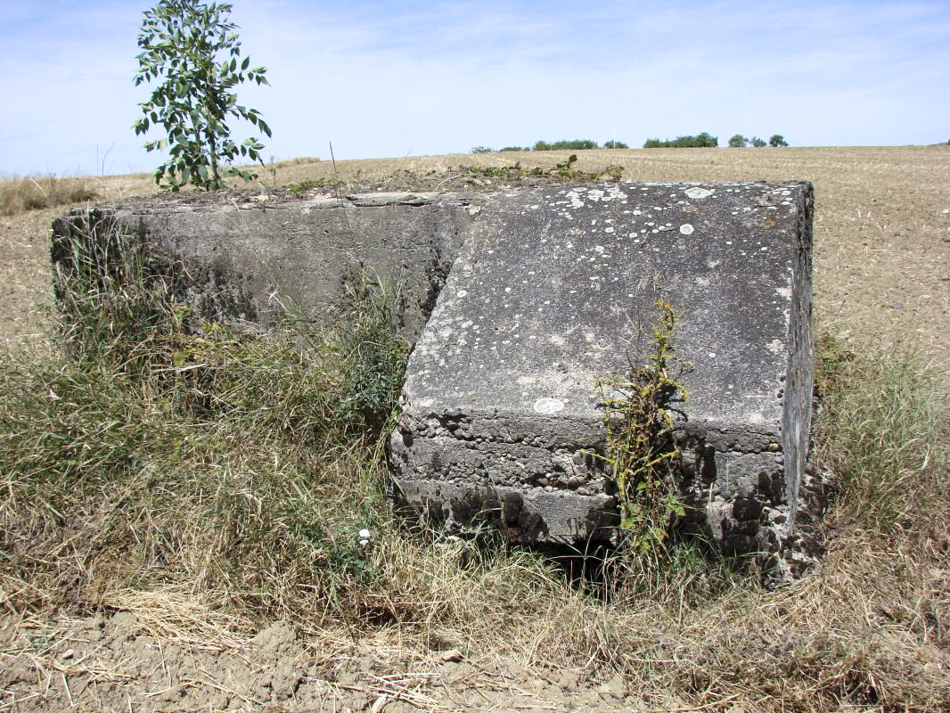 Ligne Maginot - AB31 - MORTENKRUPP NORD - (Blockhaus pour arme infanterie) - L'entrée       - Schnoupf