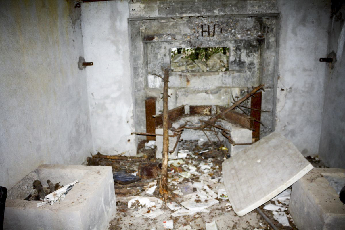 Ligne Maginot - ALTCOUPE NORD - (Blockhaus pour canon) - Vue intérieure du créneau AC - Fré Do