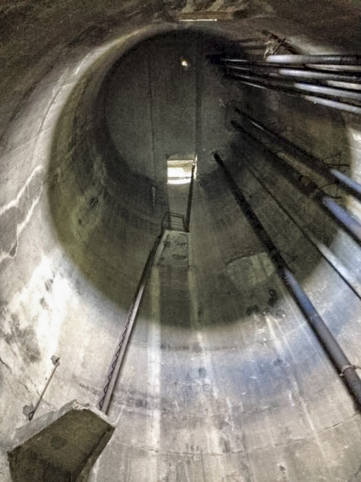 Ligne Maginot - BAN SAINT JEAN - (Camp de sureté) - Château d'eau (R1)
Vue interne du fut - GERRYMANDERS Olivier