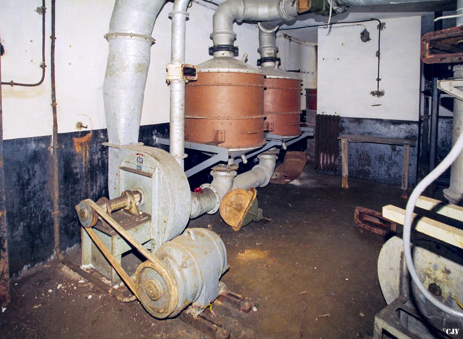 Ligne Maginot - SCHIESSECK - (Ouvrage d'artillerie) - Entrée munitions - Lia VERMEULEN