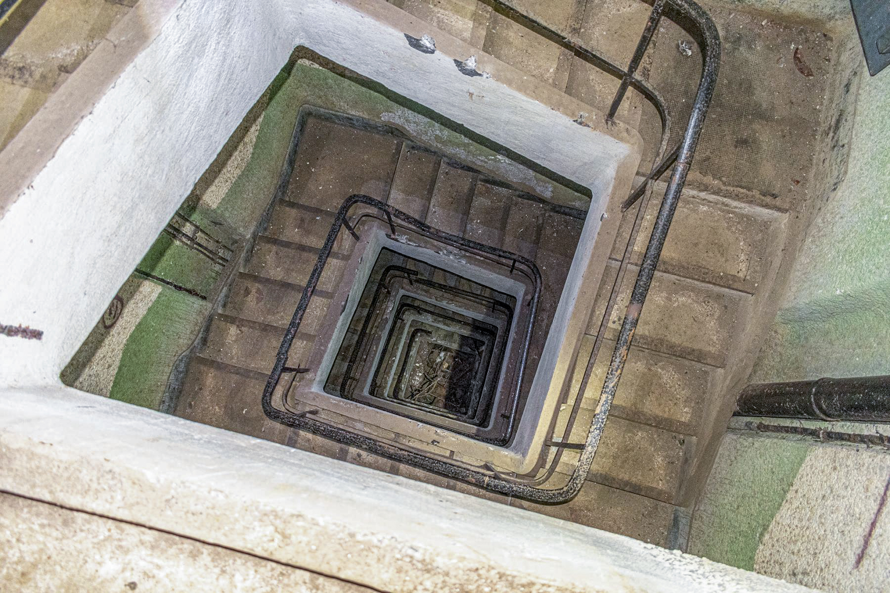 Ligne Maginot - WELSCHHOF - (Ouvrage d'infanterie) - Cage d'escalier du bloc 2 - David Palmer