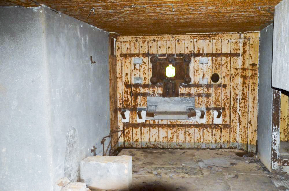 Ligne Maginot - 111 - BETTLACH NORD - (Casemate d'infanterie - Double) - Chambre de tir mitrailleuse sud - D. Froehly