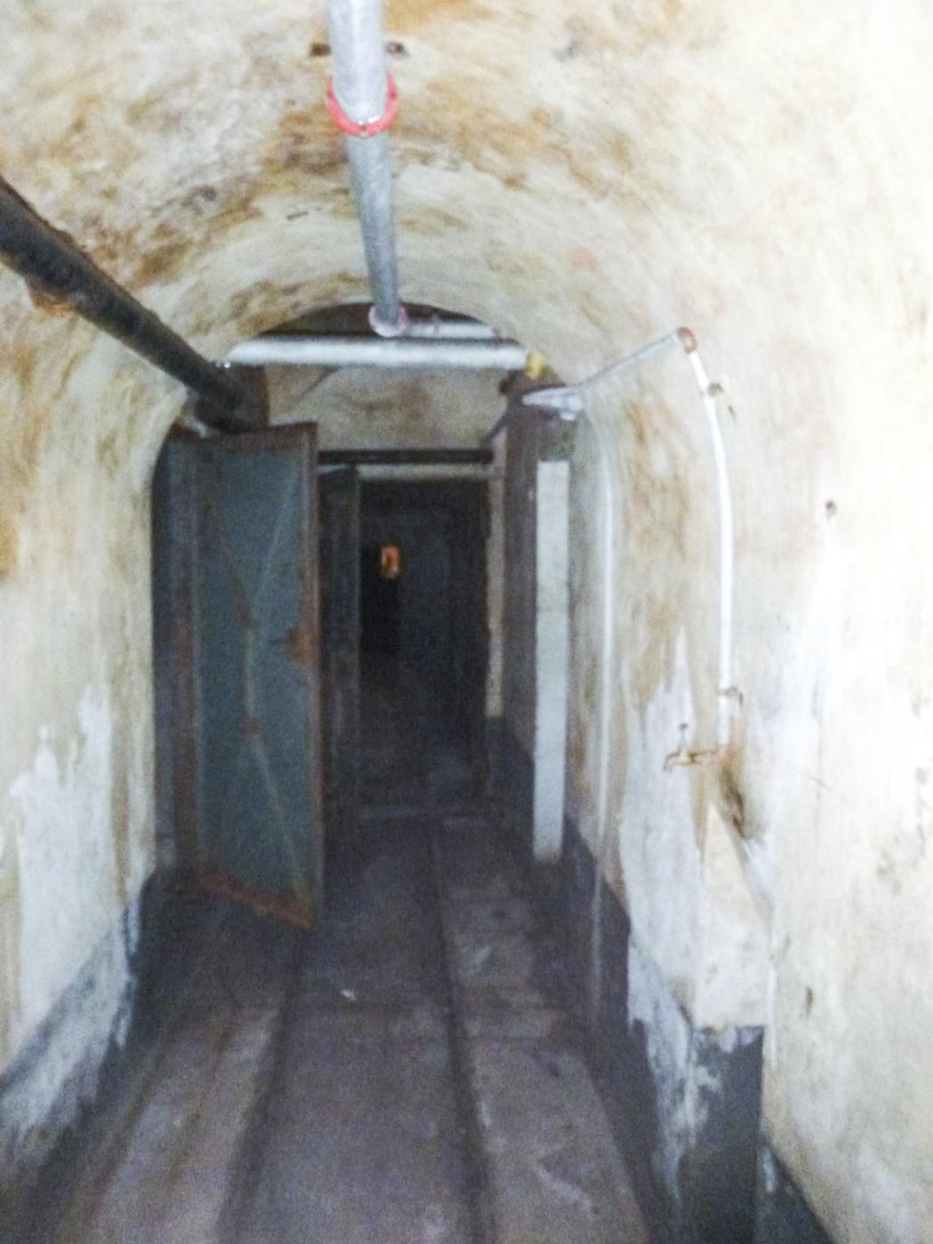 Ligne Maginot - FOUR A CHAUX - FAC - (Ouvrage d'artillerie) - Bloc 3
Galerie de liaison en bas du bloc - J.Luc