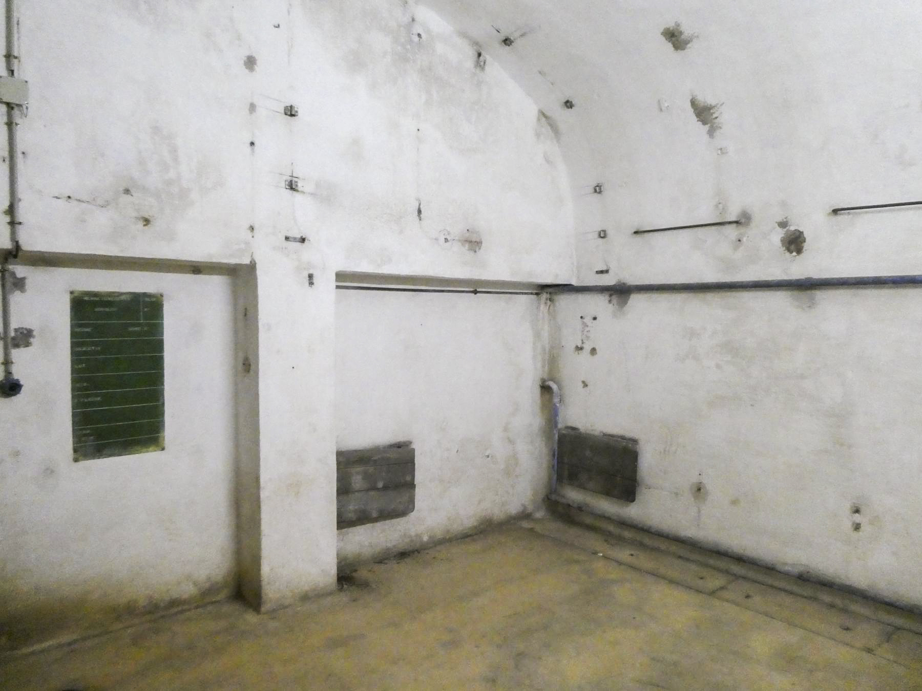 Ligne Maginot - MONT AGEL - (Ouvrage d'artillerie) - PC du bloc 5 - ELLENA Daniel - CUNY Philippe