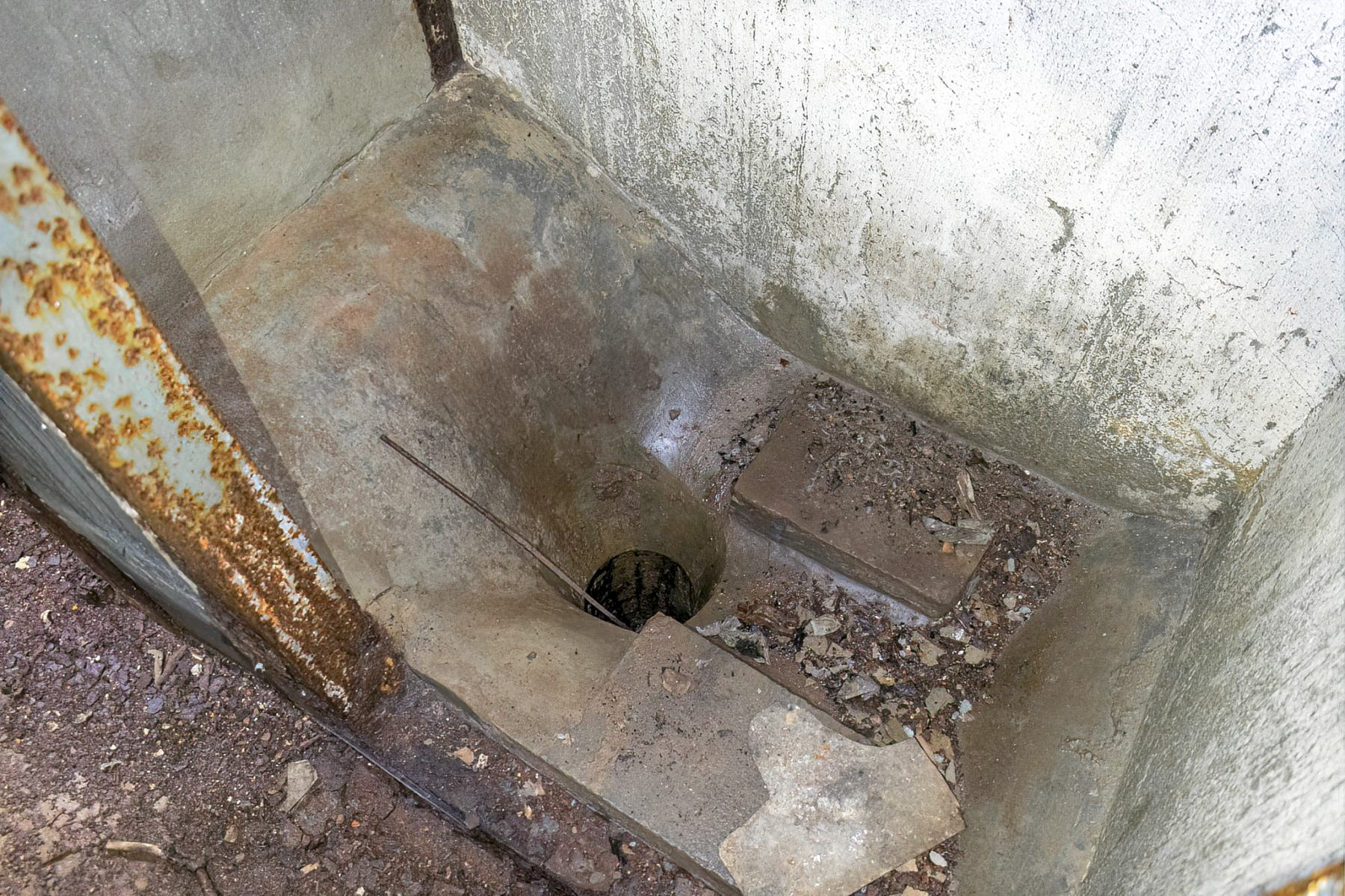 Ligne Maginot - HOCHWALD C3 - (Casemate d'infanterie - Double) - Latrines - David Palmer