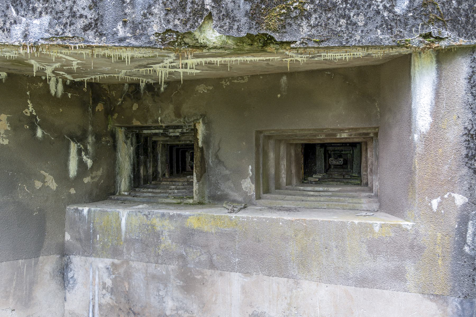Ligne Maginot - SIMSERHOF - (Ouvrage d'artillerie) - Bloc 1
Créneau JM/47
 - David Palmer