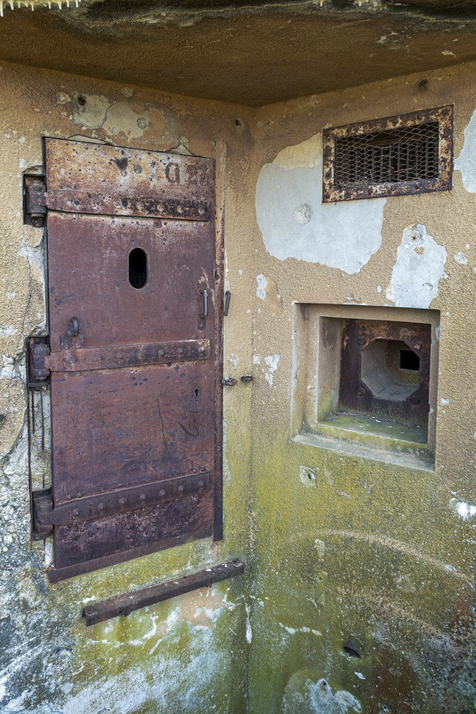 Ligne Maginot - ASCHBACH OUEST - (Casemate d'infanterie - Simple) - Entrée
 - David Palmer