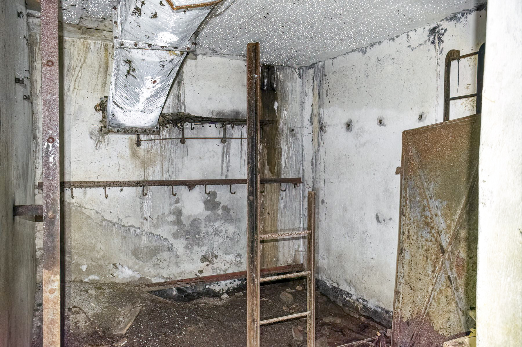 Ligne Maginot - DRACHENBRONN NORD OUEST - (Casemate d'infanterie - Simple) - Chambre de troupe - David Palmer