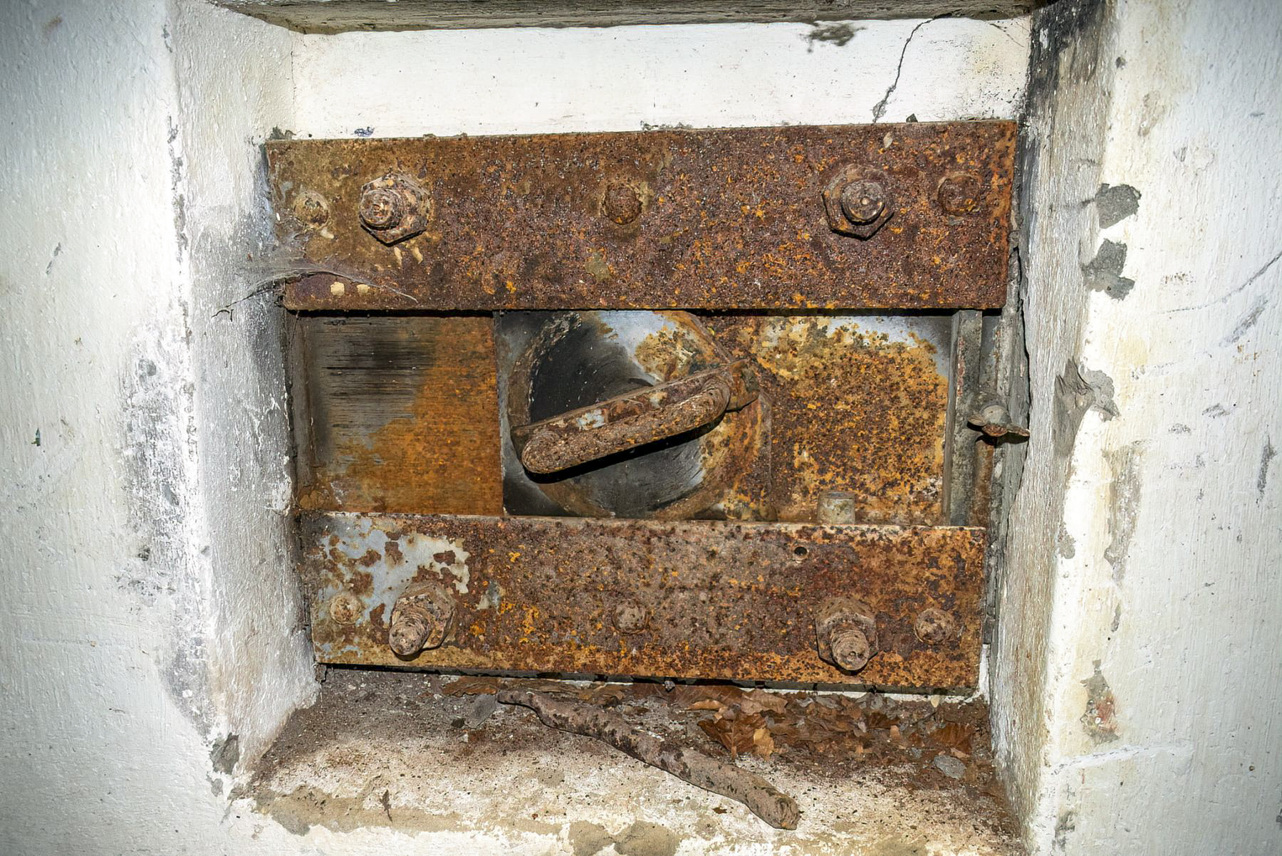 Ligne Maginot - DRACHENBRONN NORD OUEST - (Casemate d'infanterie - Simple) - Créneau FM 24/29 - David Palmer