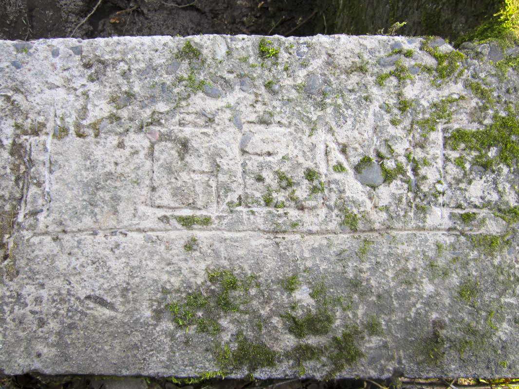 Ligne Maginot - CARREFOUR PARADE 3 - (Cuve pour arme d'infanterie) - Inscription (...GENIE) - gregfuchs