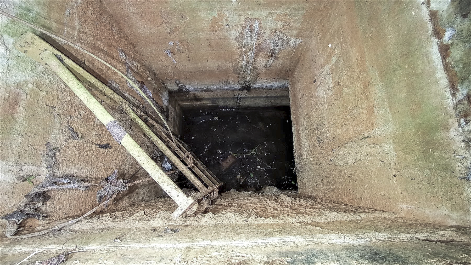 Ligne Maginot - H8 - (Chambre de coupure) - Les locaux sont inondés jusqu'au deux tiers de leur hauteur - Baptiste GAUDIN