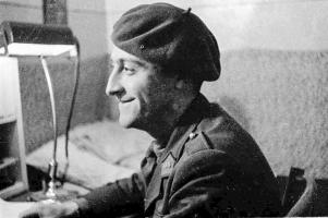 Ligne Maginot - HOCHWALD - (Ouvrage d'artillerie) - Les officiers de l'ouvrage
Le Lt Hauer - Artillerie