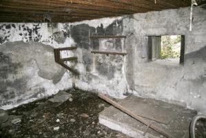 Ligne Maginot - 476 - BASSIN LOUIS ARMAND 1 - (Blockhaus pour canon) - Chambre de tir
Créneaux mitrailleuse et canon de 47