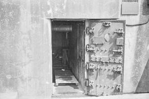 Ligne Maginot - BASSIN AUX PETROLES - (Casemate d'infanterie - Double) - Entrée de la casemate