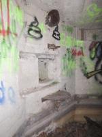 Ligne Maginot - HAUTE DIGUE 2 - (Blockhaus pour arme infanterie) - Chambre de tir
Créneau mitrailleuse gauche