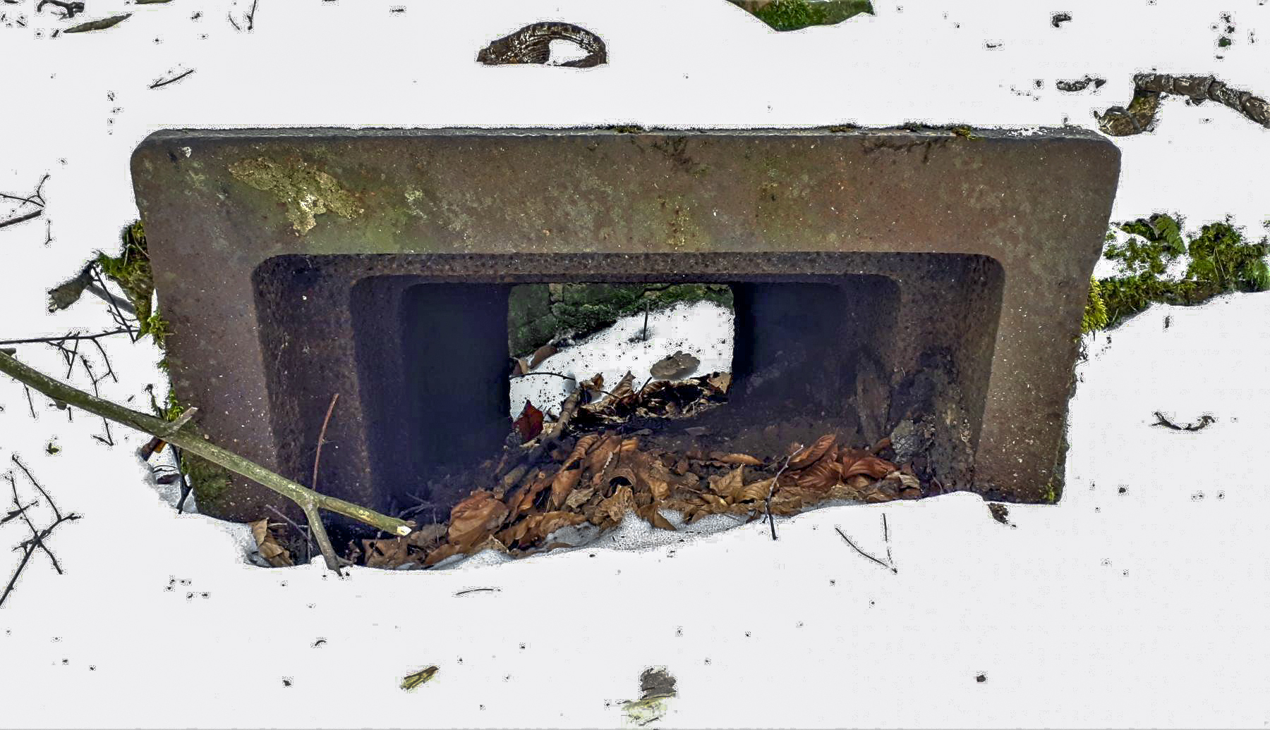Ligne Maginot - HOCHWALD (FOSSé ANTICHAR DU) - (Obstacle antichar) - Une trémie JM dans le fossé - Gregory Fuchs