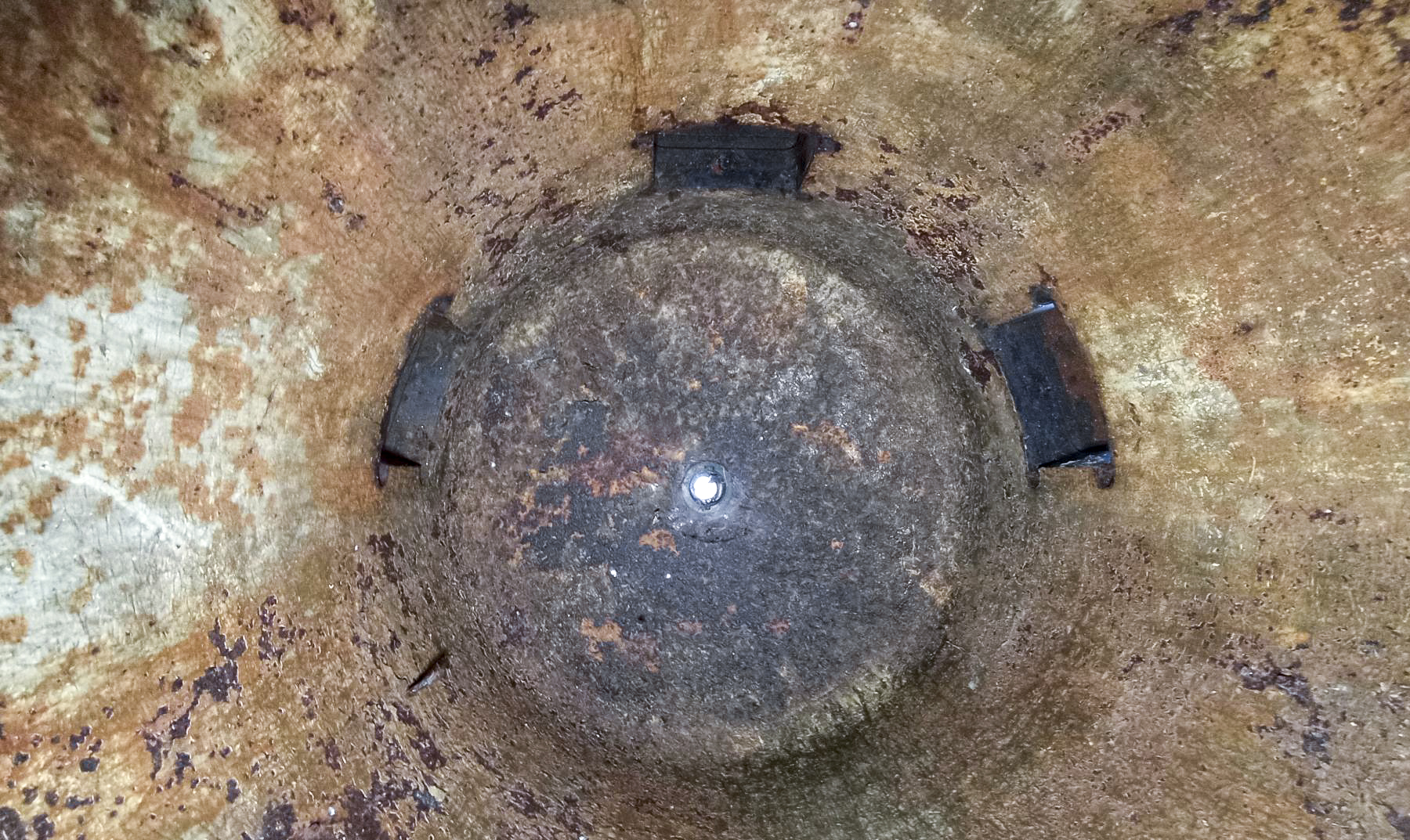 Ligne Maginot - HOCHWALD C2 - (Casemate d'infanterie) - Puits de la cloche GFM  - Baptiste GAUDIN