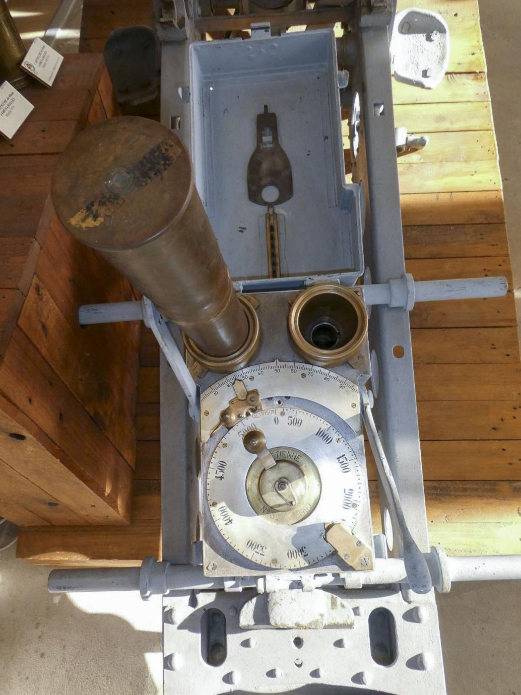 Ligne Maginot - Canon de 75/97 - Débouchoir pour obus de 75 à balles mle 1897
Musée de l'artillerie de Draguignan
