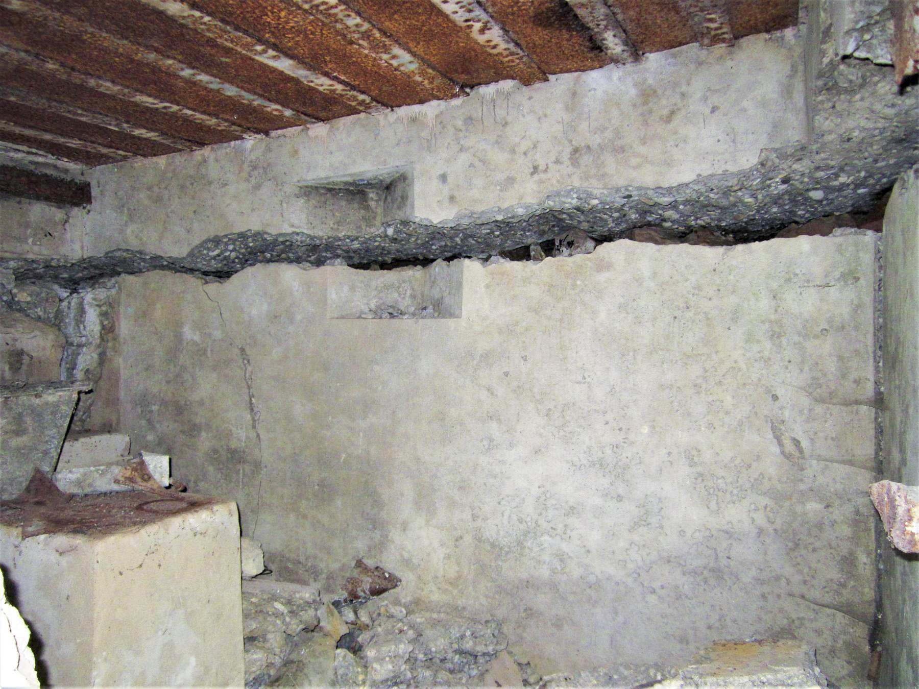 Ligne Maginot - PFAFFENBRONN 7 - (Blockhaus pour arme infanterie) - Chambre de tir droite - Gregory Fuchs