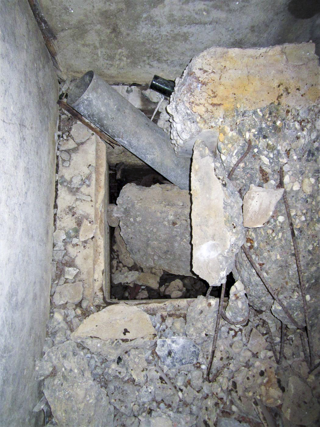 Ligne Maginot - PFAFFENBRONN 7 - (Blockhaus pour arme infanterie) - Réservation pour un local en sous-sol - Gregory Fuchs
