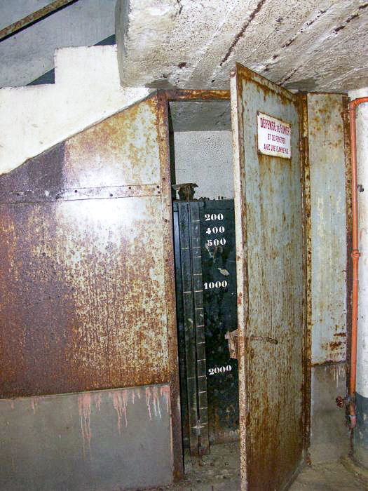 Ligne Maginot - BIRLENBACH - (Abri) - Réserve de gas-oill pour les moteurs - Pascal LAMBERT