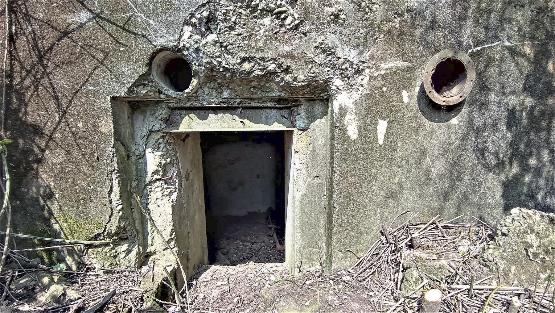 Ligne Maginot - BEIMERACKER - (Blockhaus pour arme infanterie) - L'entrée  - Baptiste GAUDIN