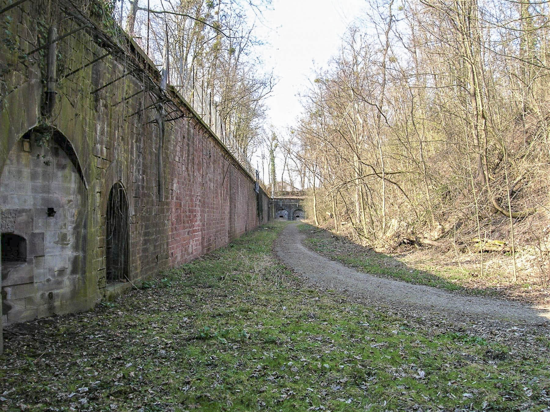Ligne Maginot - JOFFRE-LEFEBVRE - (Position d'artillerie préparée) - Fossé du front de tête - Gregory Fuchs