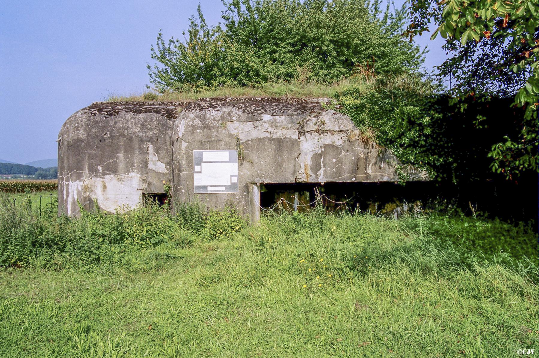 Ligne Maginot - HUNSPACH VILLAGE - (Casemate d'infanterie - Double) -  - Caspar Vermeulen