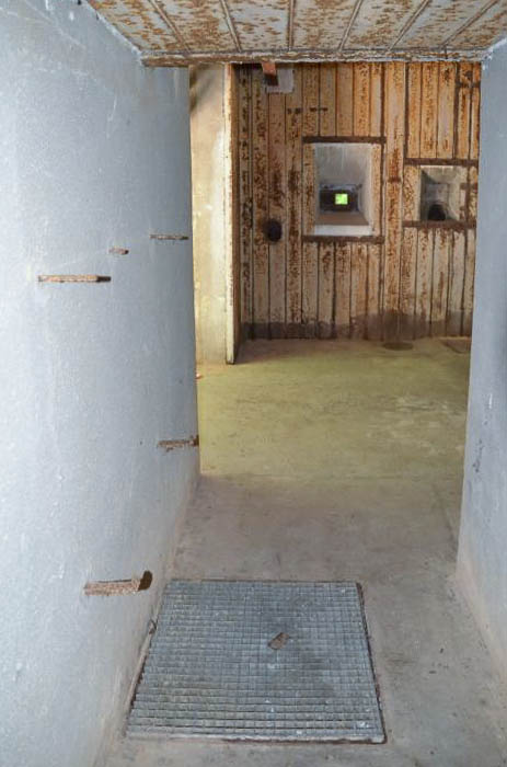 Ligne Maginot - 110 - BETTLACH - (Casemate d'artillerie) - Couloir entre les 2 chambres de tir - D. Froehly