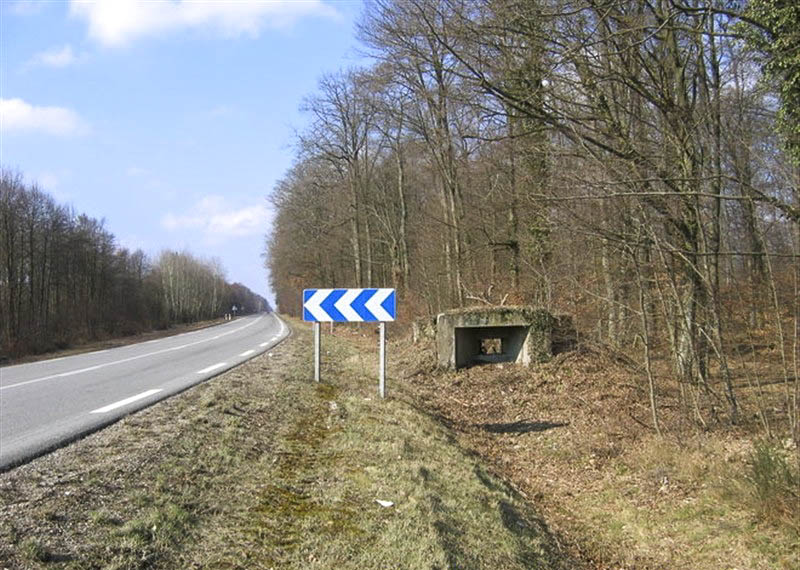 Ligne Maginot - MAISON FORESTIERE DE L'EBERBACH 1 - (Blockhaus pour canon) -  - www.lignemaginot.com