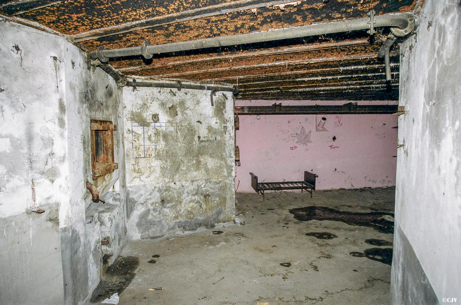 Ligne Maginot - 14/3 - OFFENDORF - (Casemate d'infanterie - Double) -  - Lia VERMEULEN