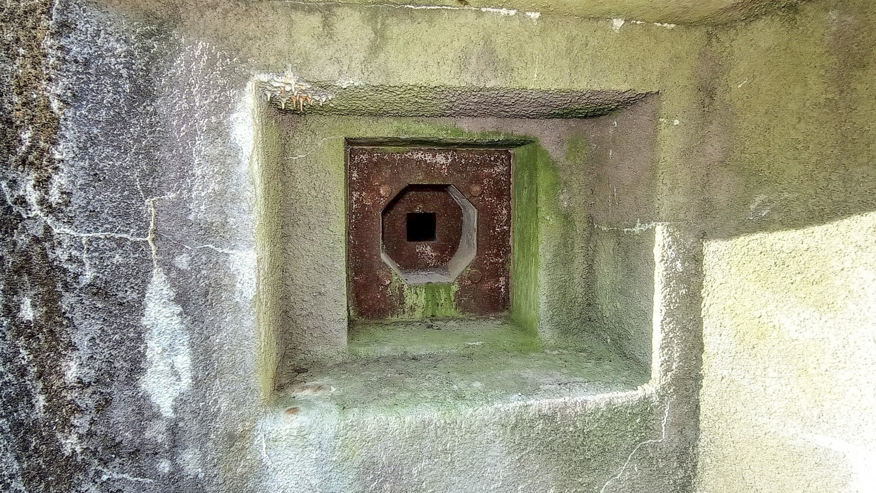 Ligne Maginot - SAEGEMUHLE - (Blockhaus pour arme infanterie) - Caponnière FM ouest - Baptiste GAUDIN