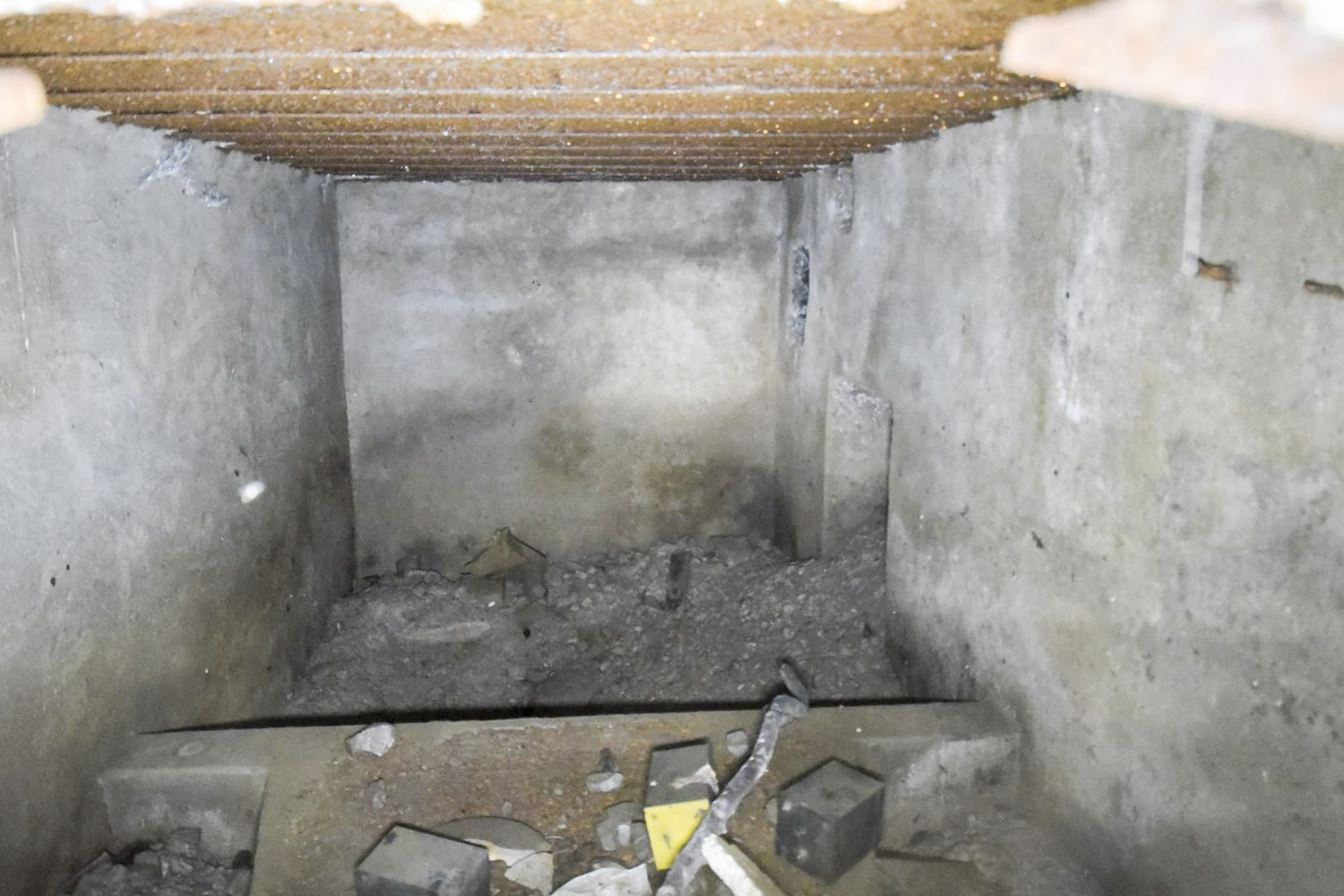 Ligne Maginot - BONTEL OUEST - (Blockhaus pour arme infanterie) - L'intérieur - Ludovic KNAPP