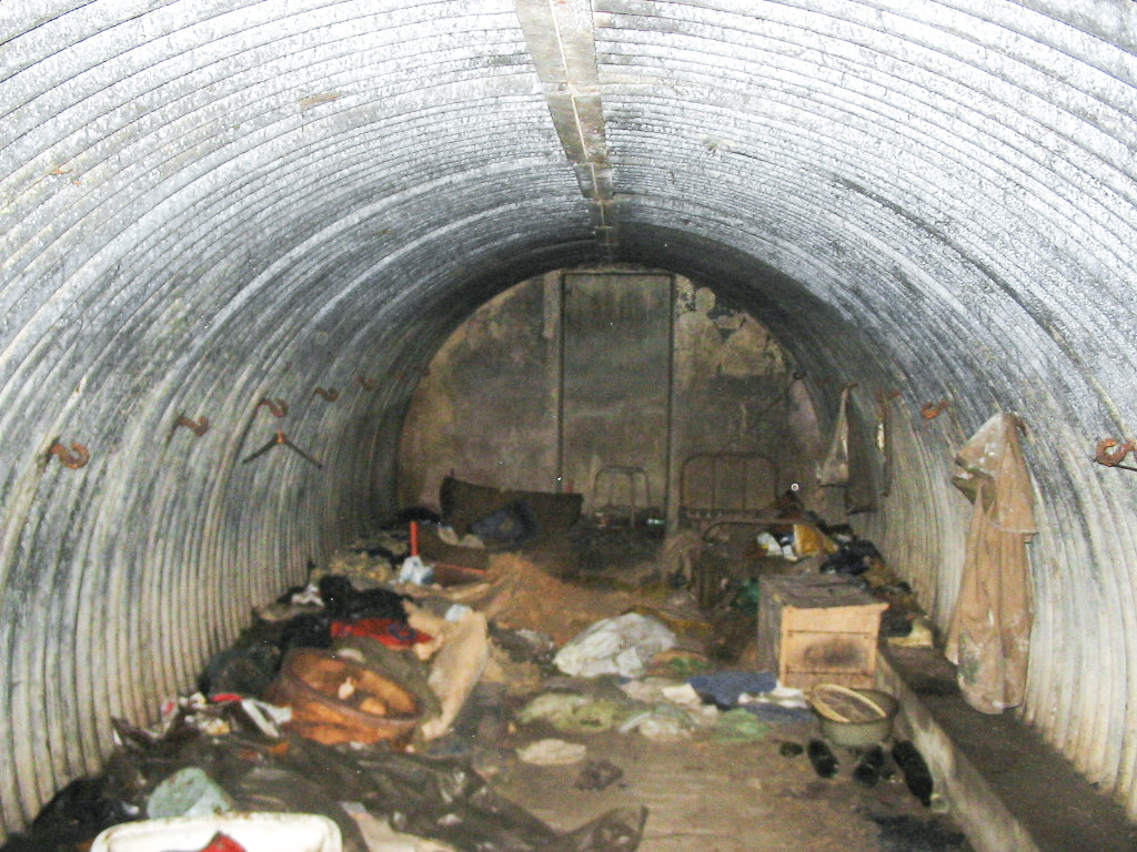 Ligne Maginot - 412B - PETIT RHIN (PC ACTIF) - (PC) - L'alvéole de l'abri - A. SCHOEN